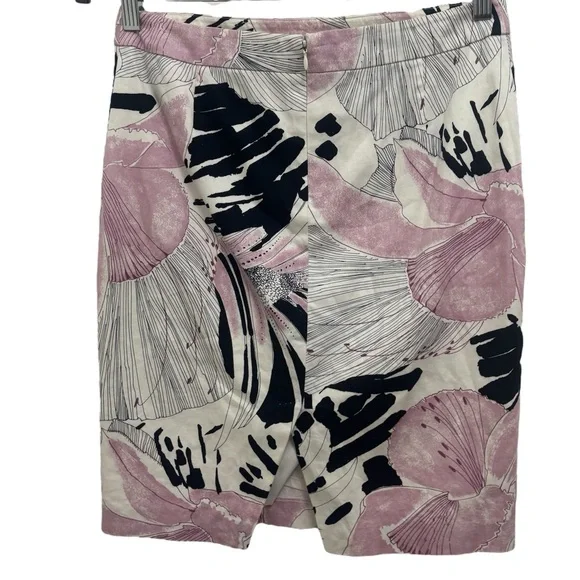 Elie Tahari Floral Pencil Skirt - Picture 2 of 13